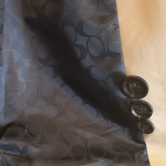 Coach petite trench coat exclusive to Asian market - Picture 4 of 8